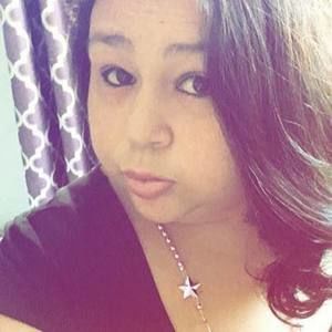 Meet your Posher, Cassandra